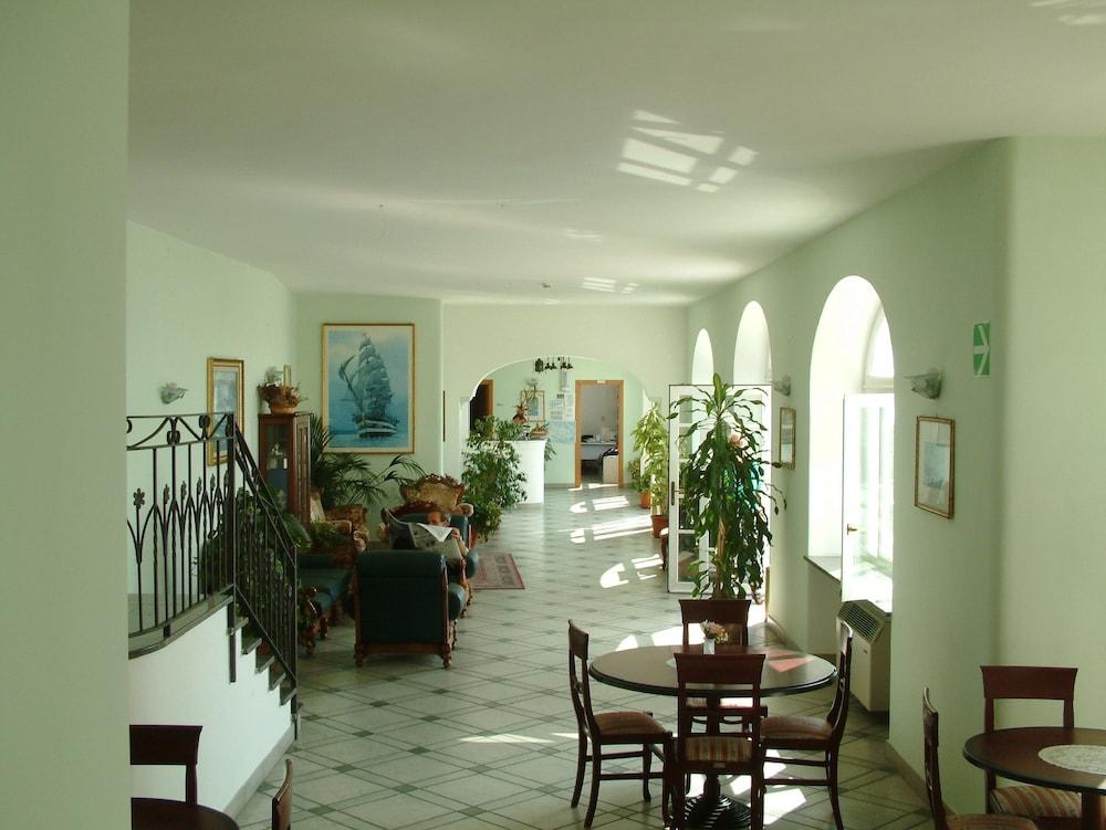 Hotel La Ginestra Forio di Ischia Eksteriør billede